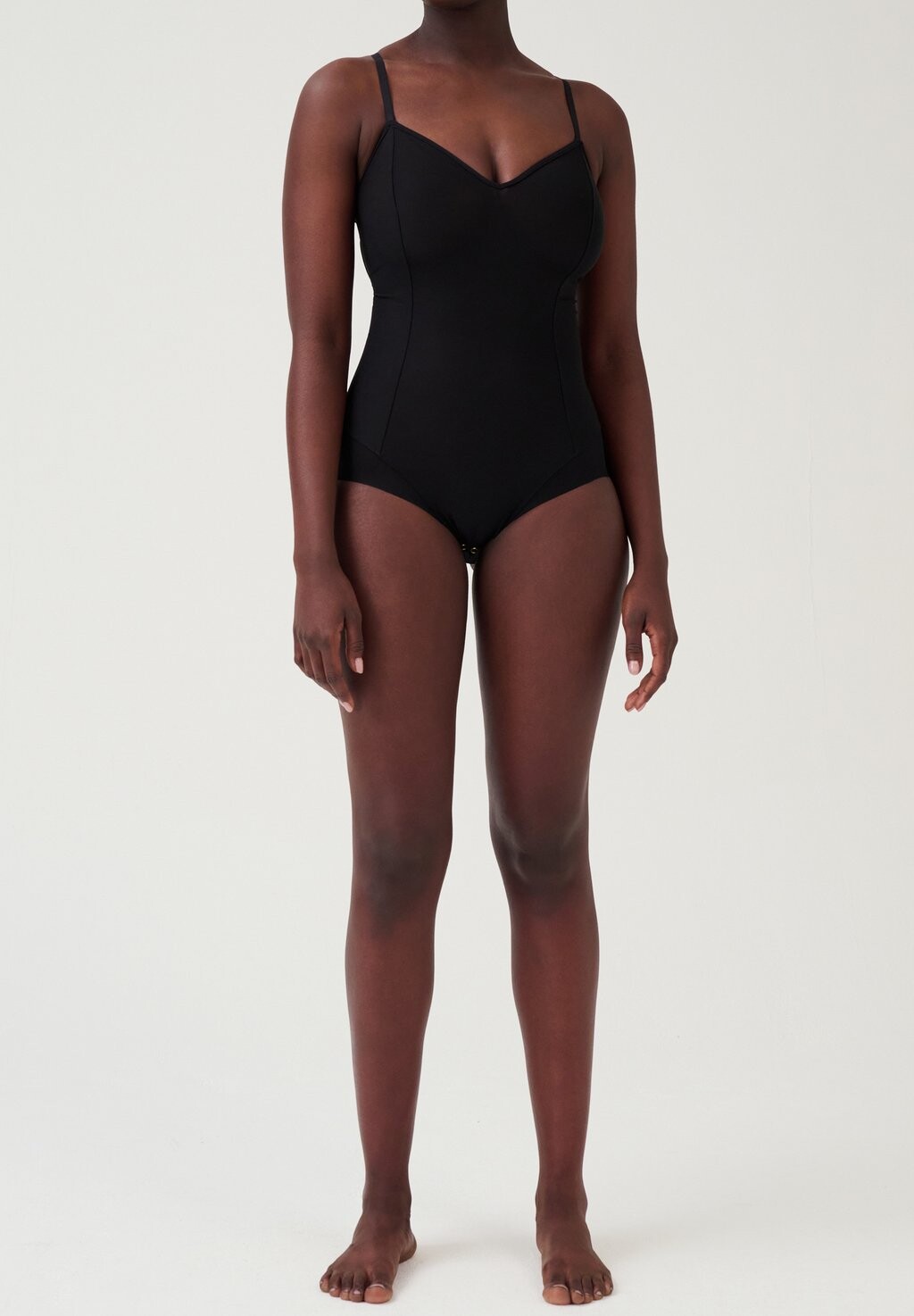 

Боди LOW BACK ITEM m6, черный