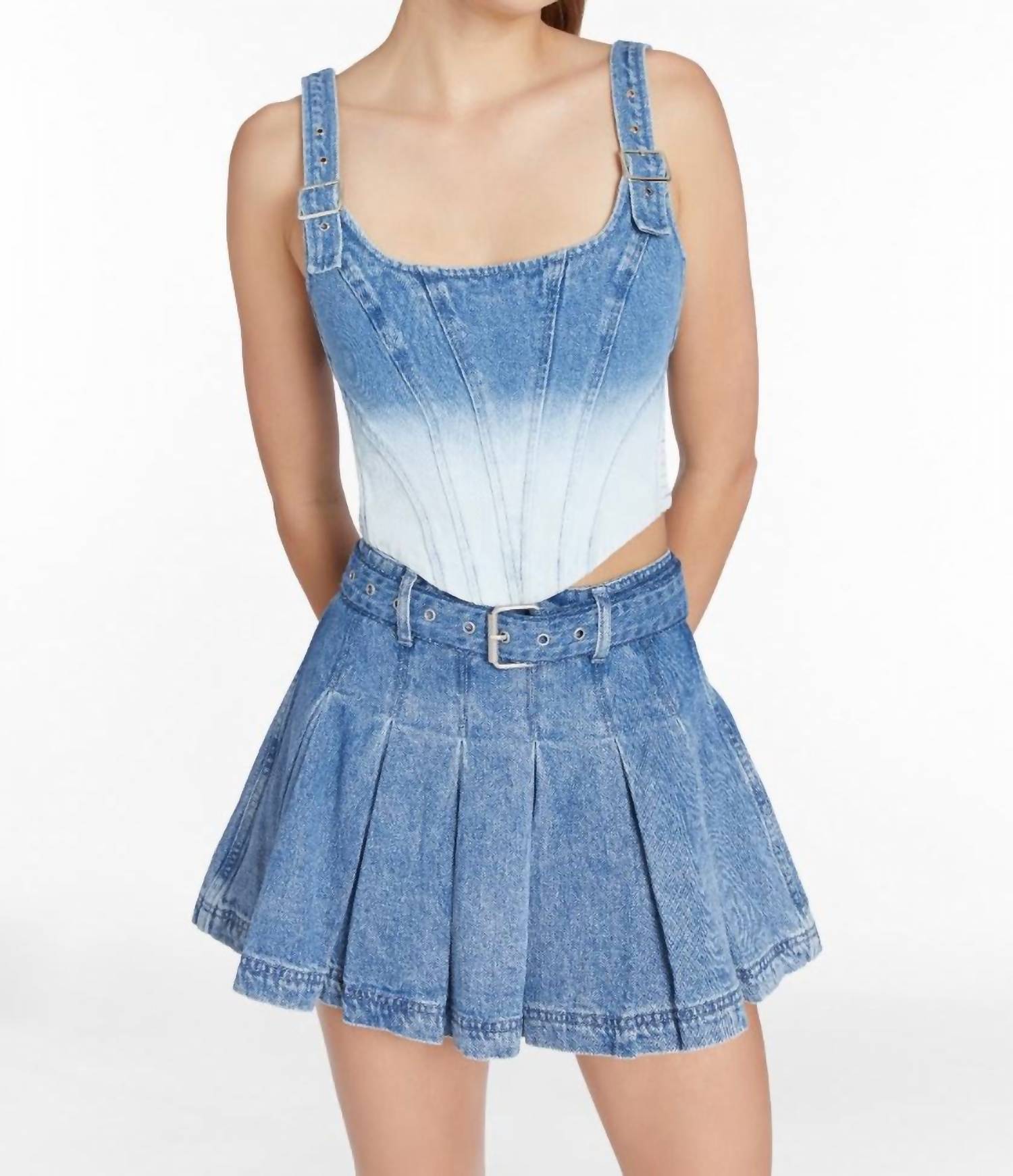 

Раиса Топ в Иоании Amanda Uprichard, цвет ioania