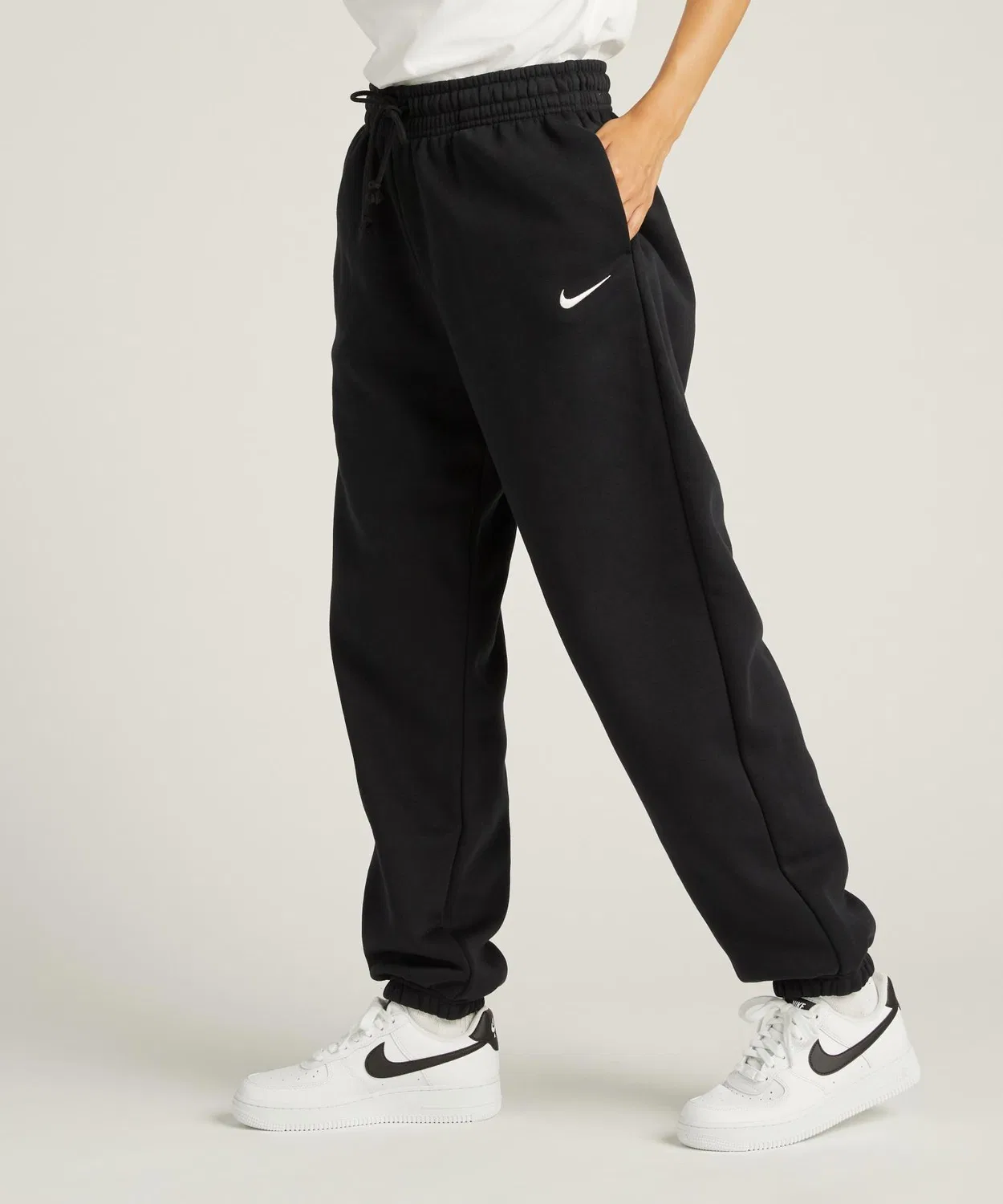 Спортивные штаны Nike Sportswear Phoenix Fleece высокие, свободные, чёрные — фото 2