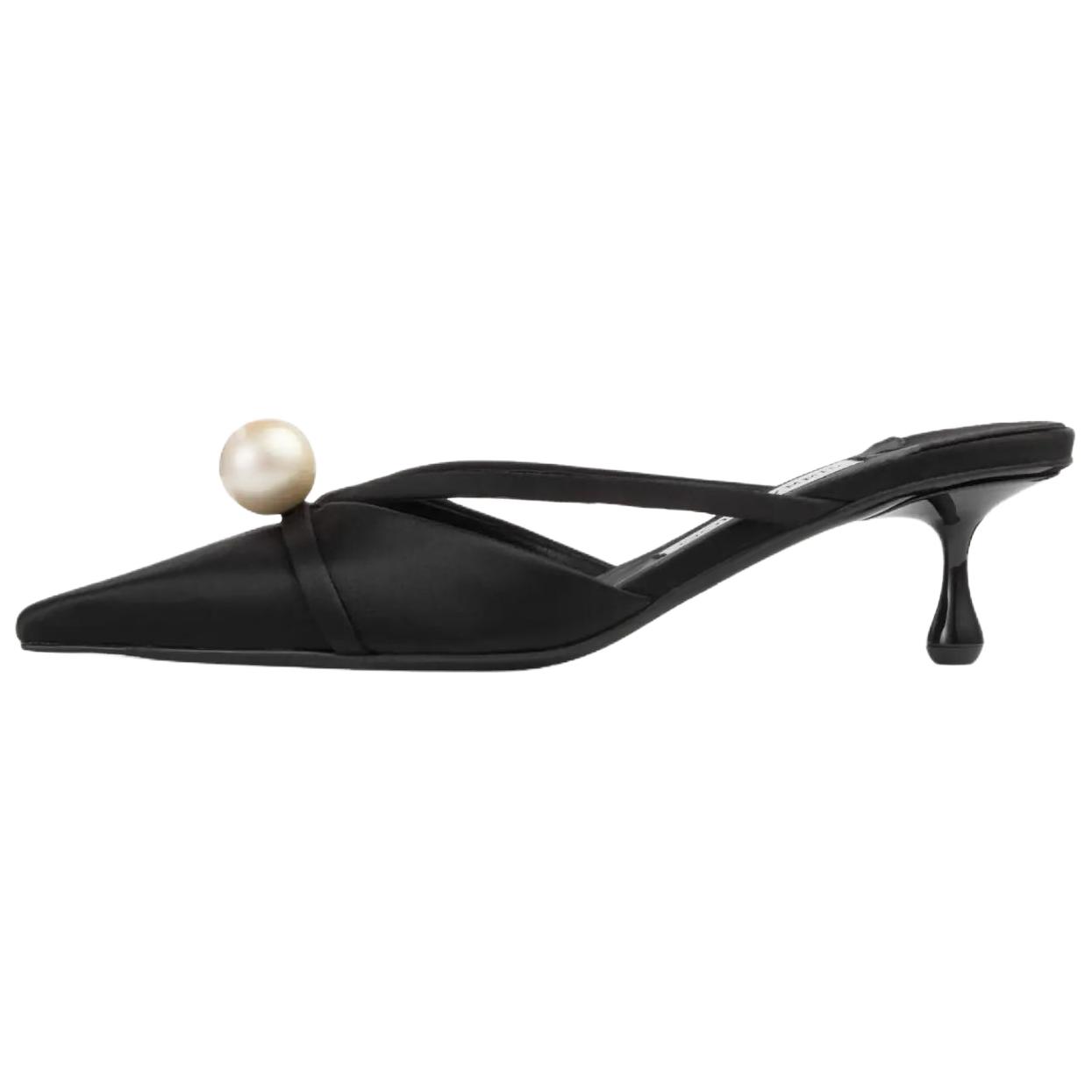 Jimmy Choo Закрытые тапочки на каблуке 5 см женские черные, цвет Black