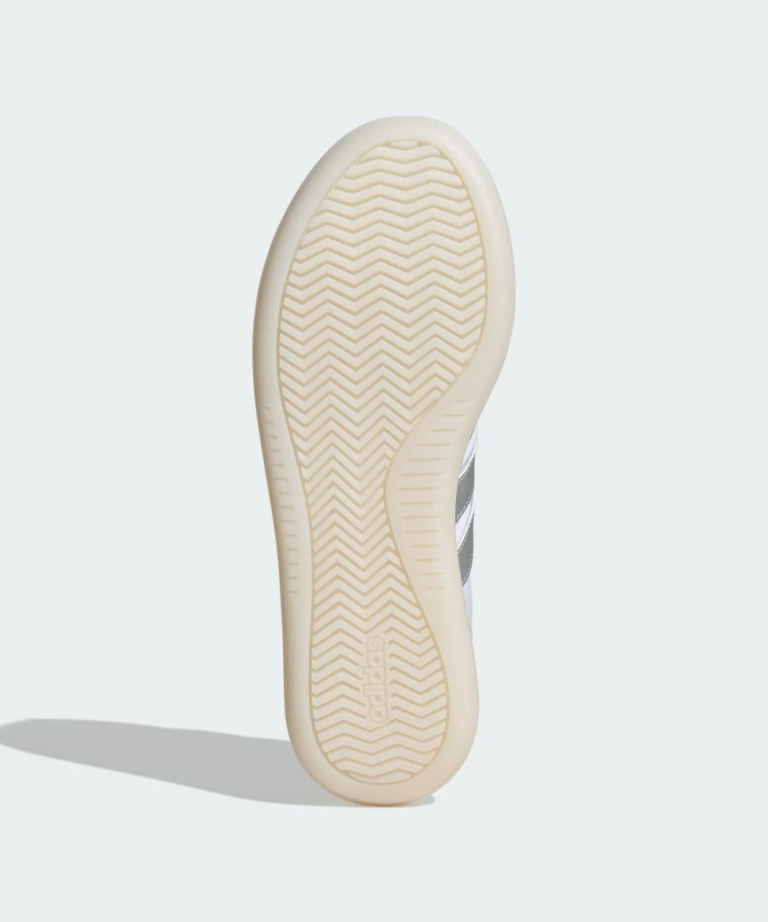 Унисекс кроссовки из нейлона и замши Barreda Decode adidas белые — фото 3