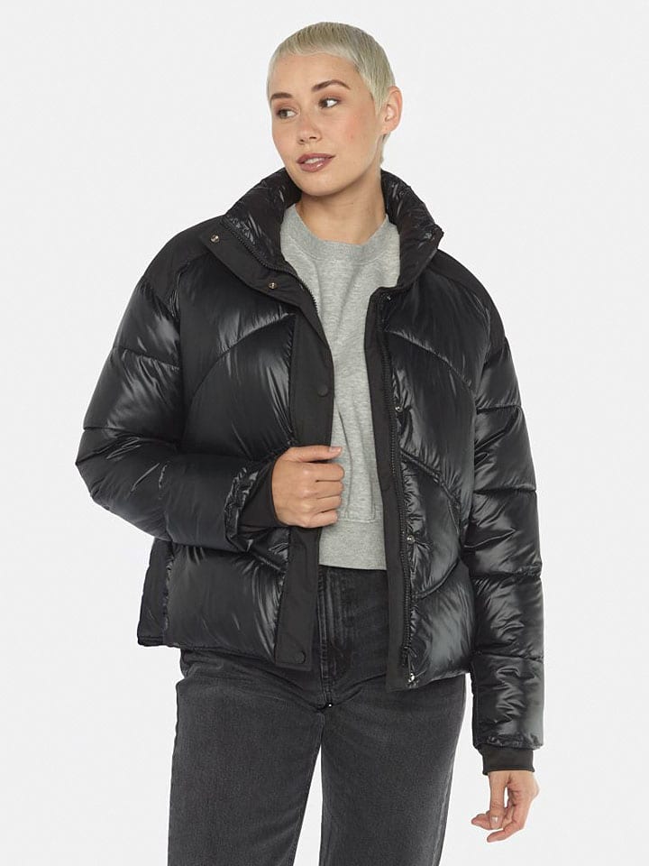 

Fuchs Schmitt Стеганая куртка черного цвета