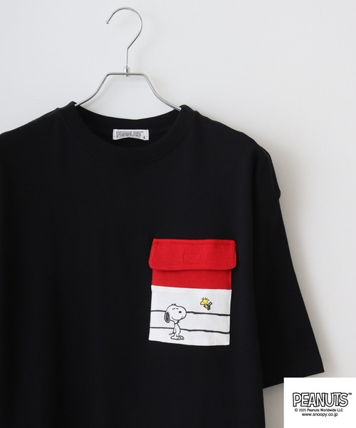 

Футболка с принтом PEANUTS, черная