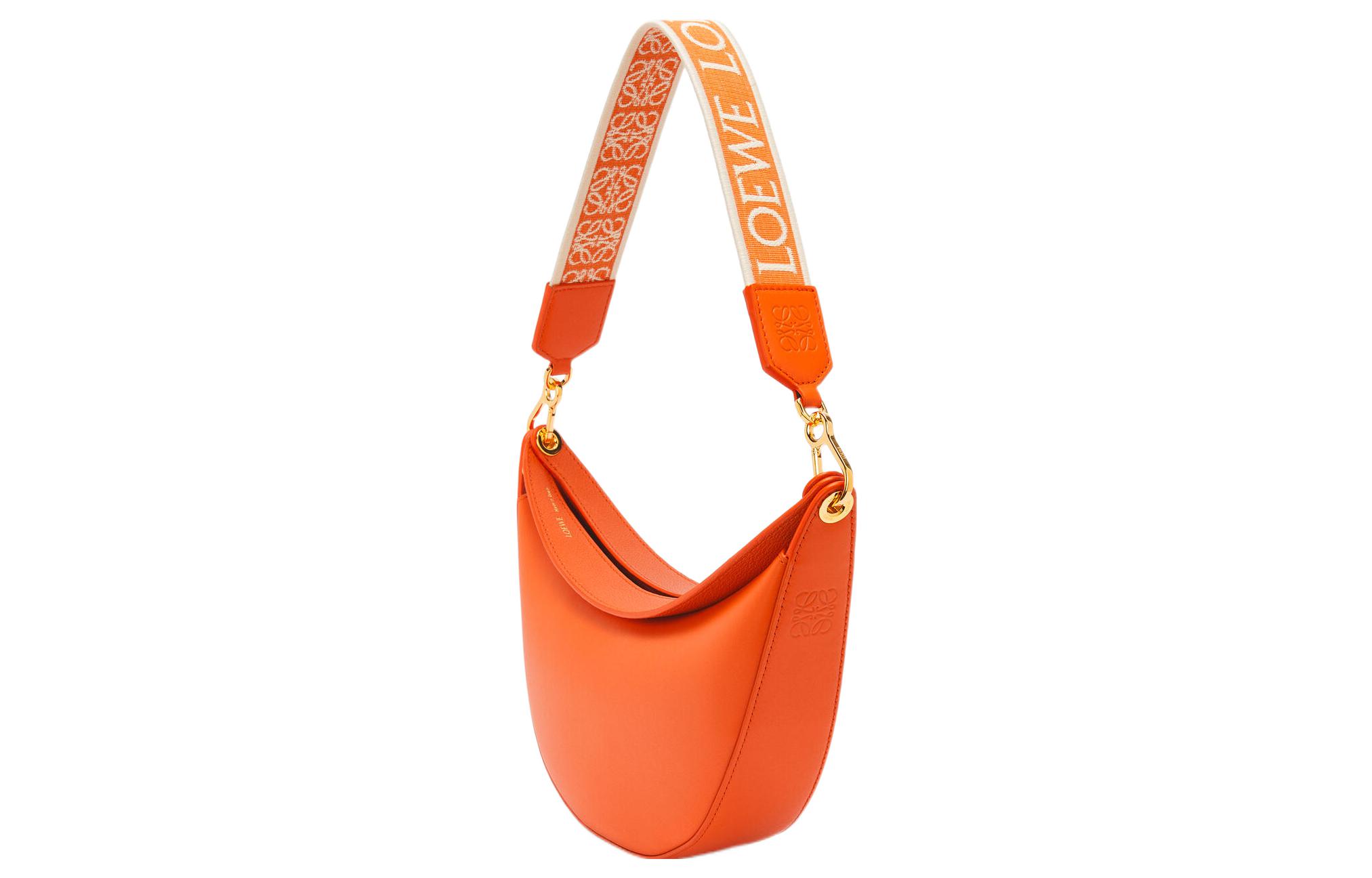 LOEWE Маленькая лунная сумка из сатинированной телячьей кожи и жаккарда оранжевого цвета — фото 2