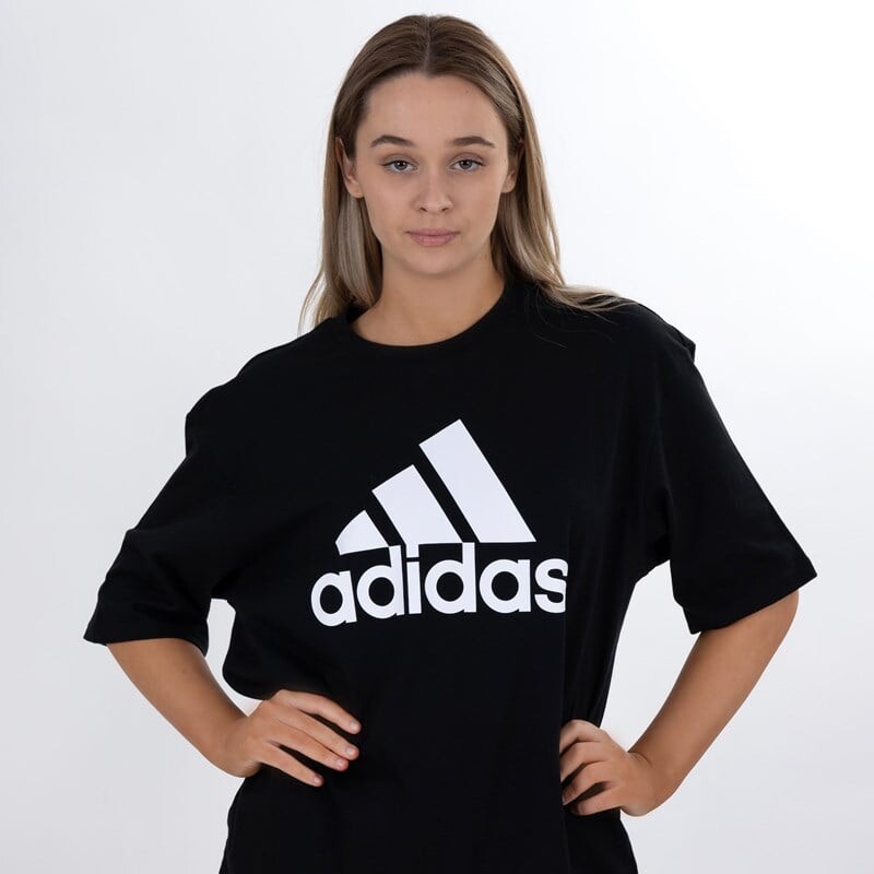 

Женская футболка Essentials с большим логотипом Adidas, белый