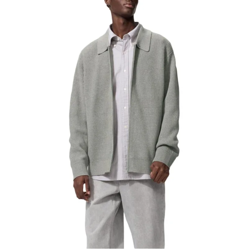 UNIQLO Куртка мужская Smoke Gray с заостренным воротником