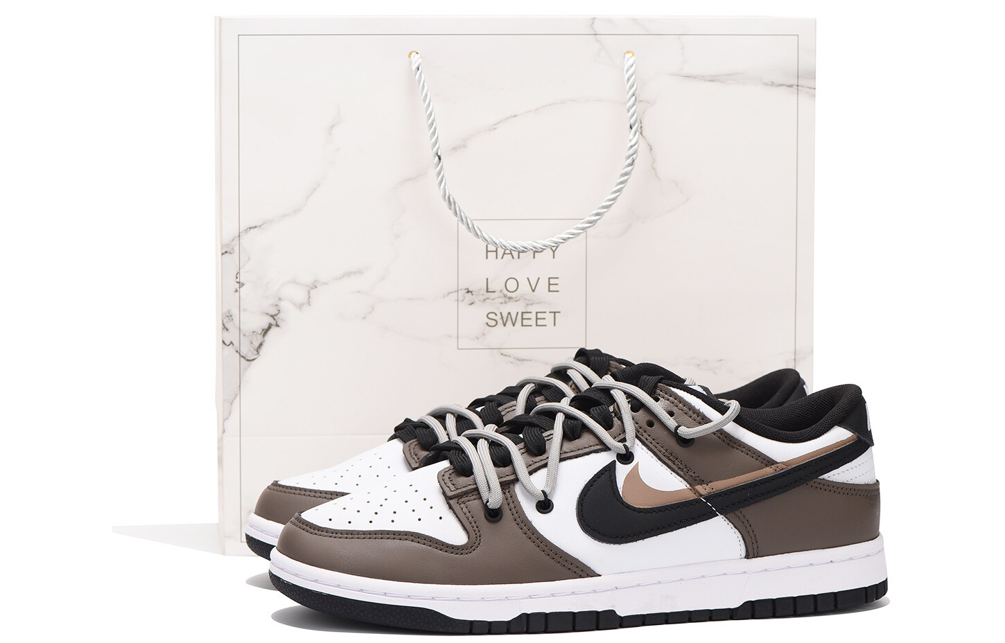 

Кроссовки Nike Dunk Skateboard Shoes Women's Low-Top Brown