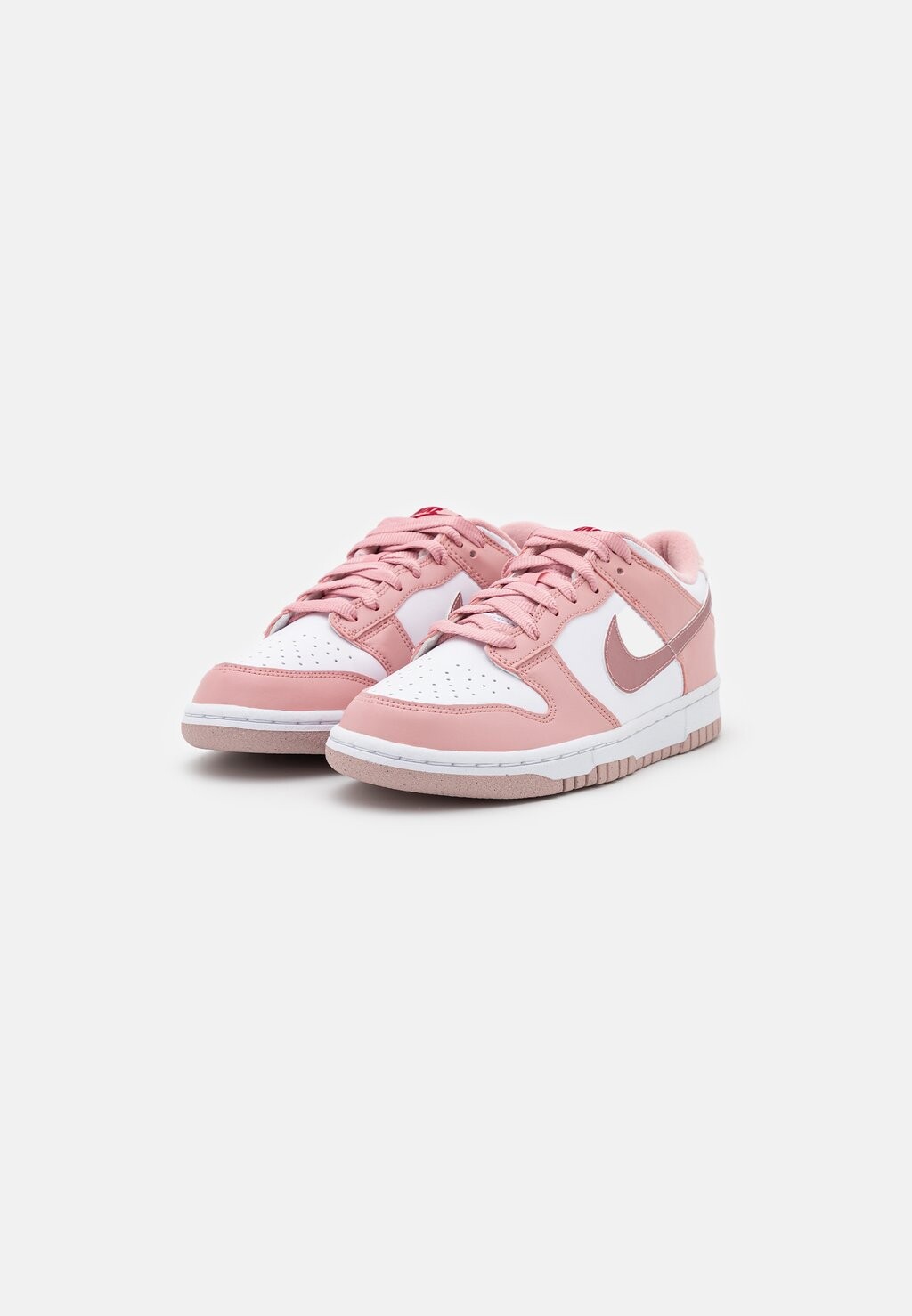 

Кроссовки на шнуровке DUNK Nike, красный