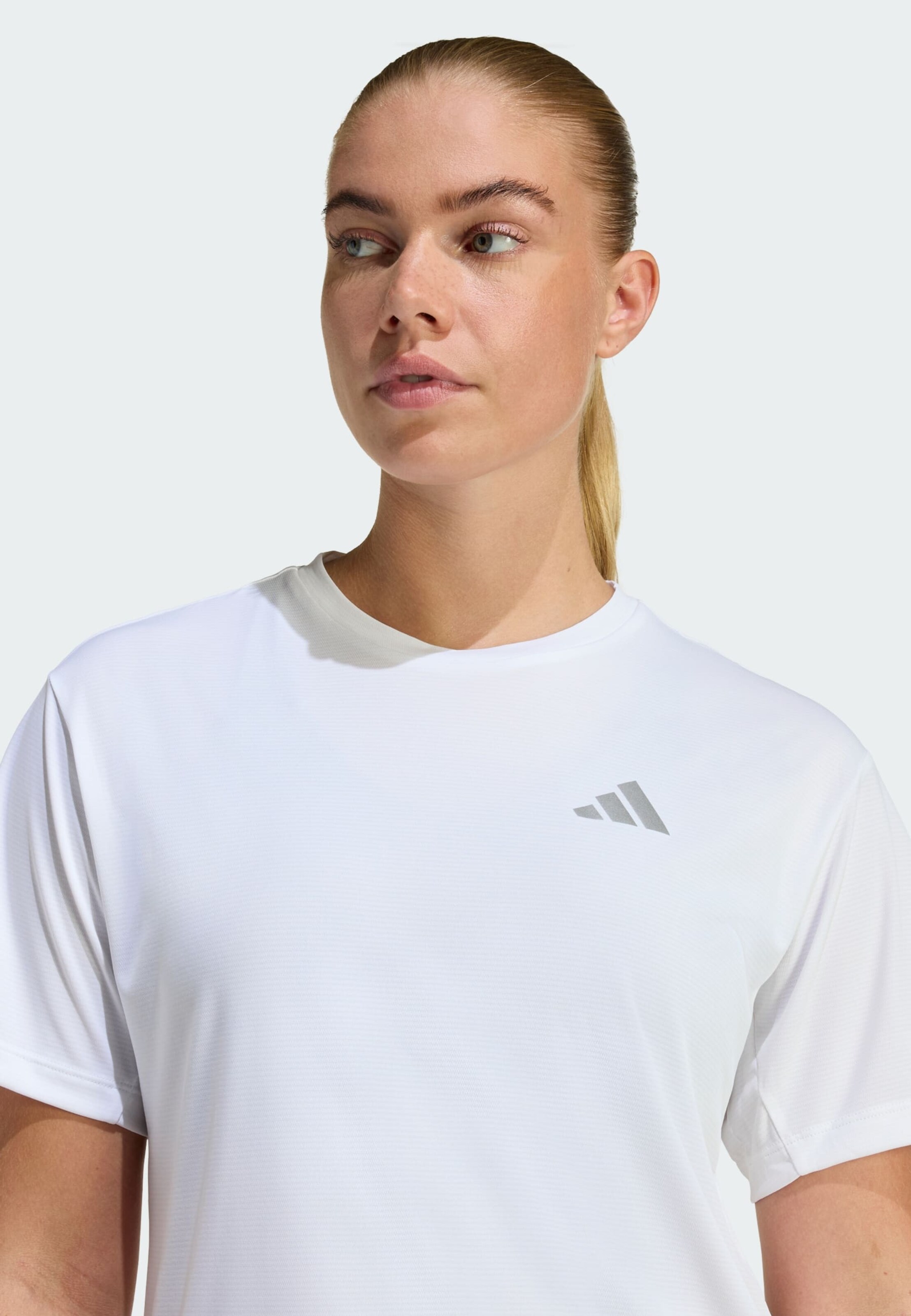 Adidas Performance Футболка 'Adi365 Essentials' для тренировок в белом цвете — фото 4