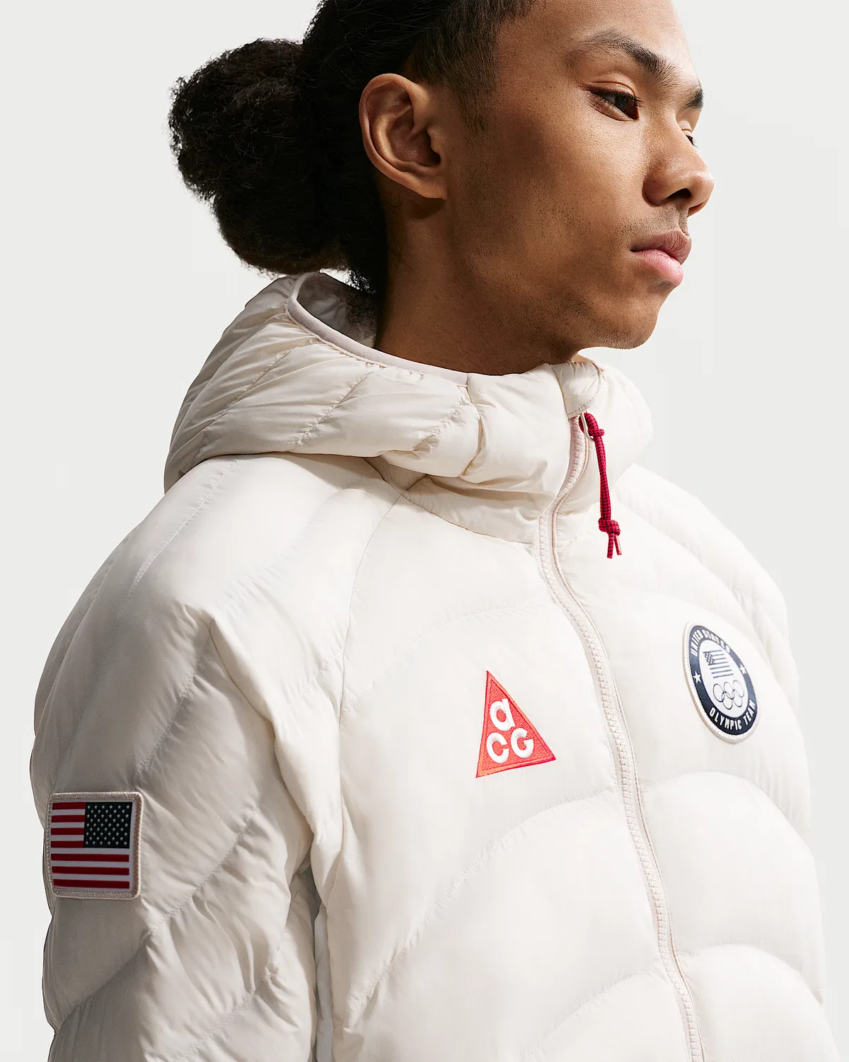 Мужская куртка Nike ACG x United States Olympic Team Therma-FIT ADV, Light Orewood Brown/Summit White/Obsidian/Chile Red — фото 3