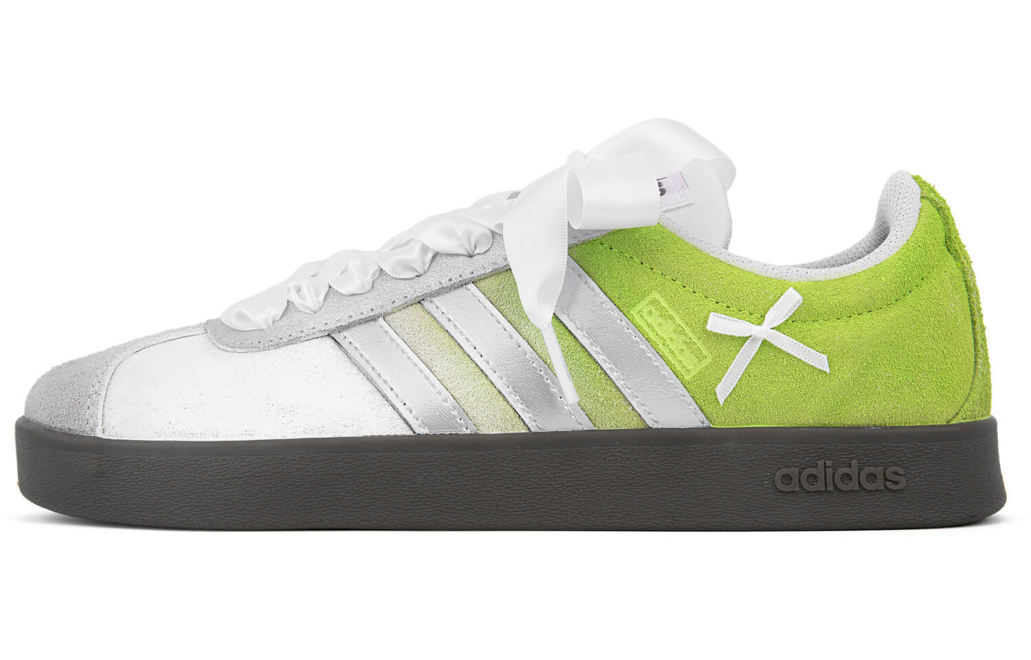 

Кроссовки adidas neo Skateboarding Shoes Unisex Low-top Grey White Green, зеленый