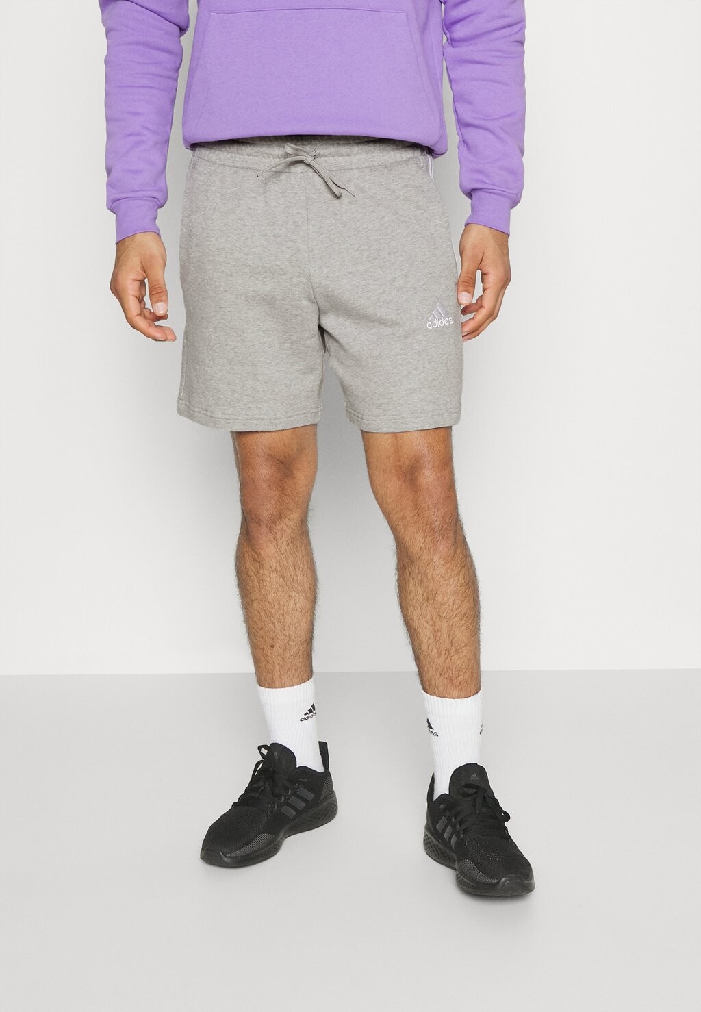

Спортивные шорты Adidas, цвет Medium Grey Heather