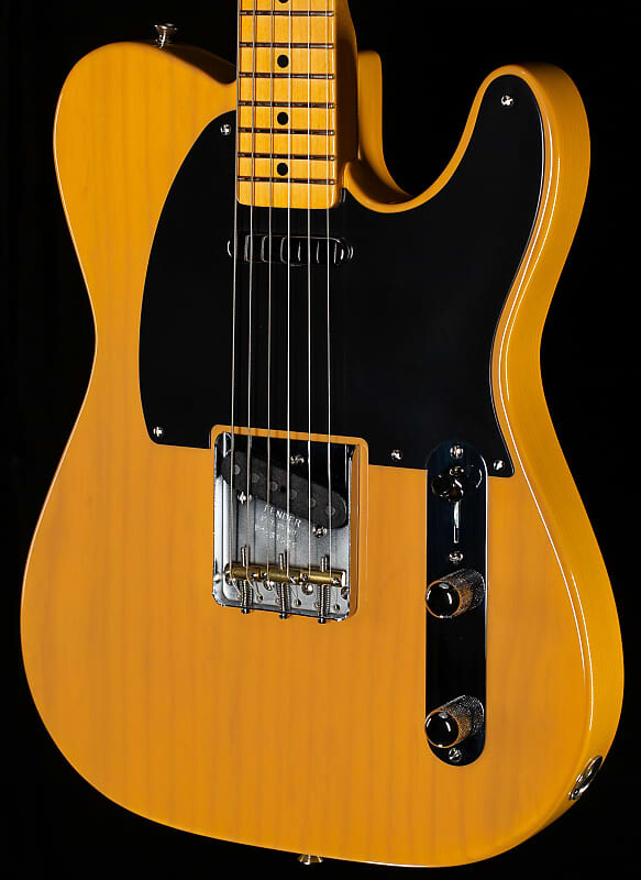 

Электрогитара Fender American Vintage II 1951 Telecaster Maple Fingerboard Butterscotch Blonde