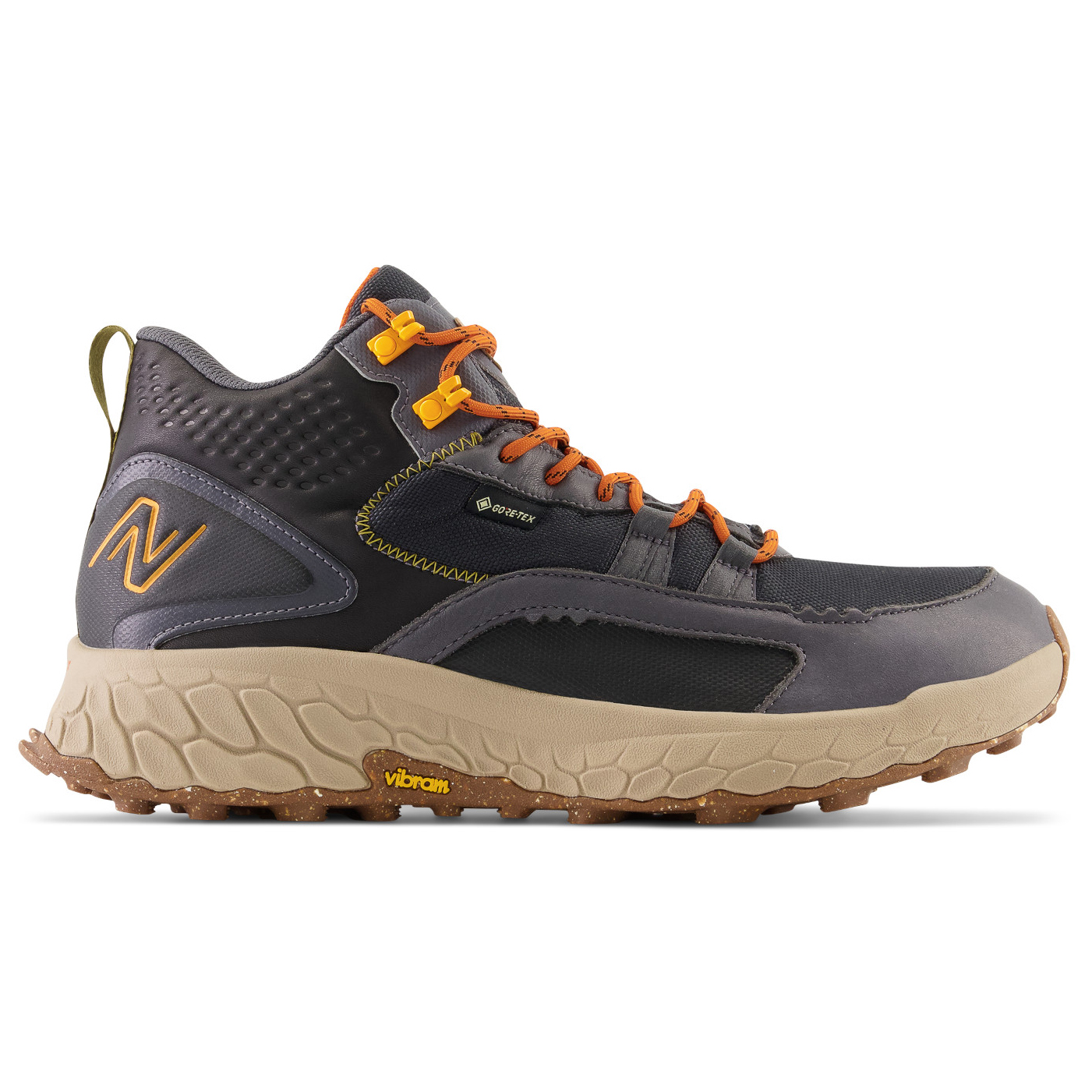 

Походная обувь New Balance Fresh Foam X Hierro Mid Gore-Tex, цвет Black/Orange