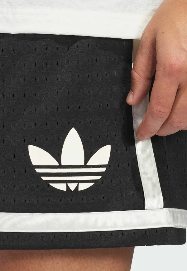 Баскетбольные шорты Adidas Originals, Black Ivory — фото 3