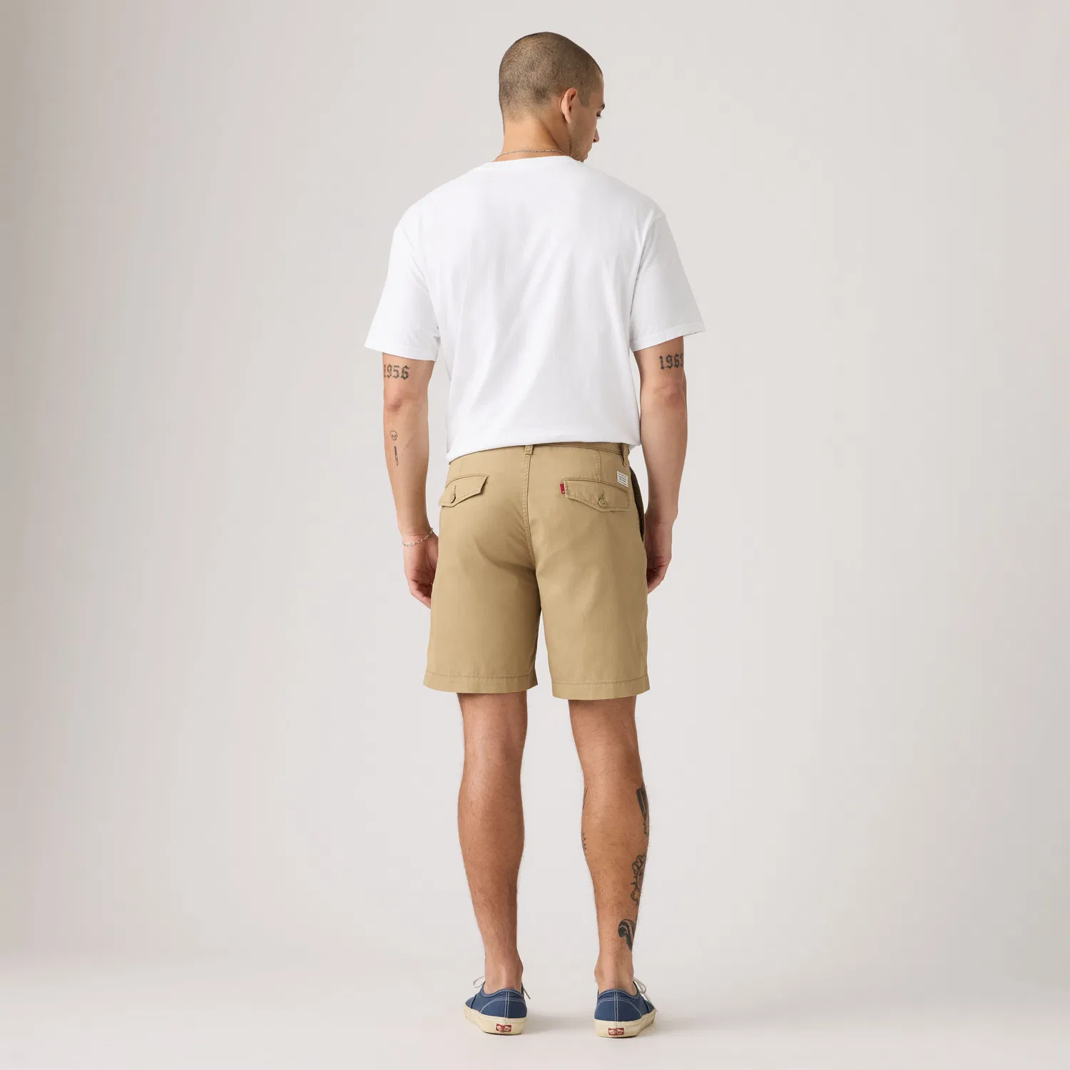 Мужские шорты Xx Chino Authentic Relaxed Lightweight Twill 8 дюймов Levi's — фото 4
