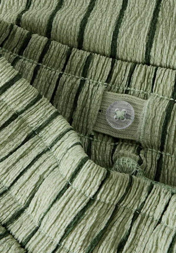 Шорты Regular fit Name It, болотный — фото 3