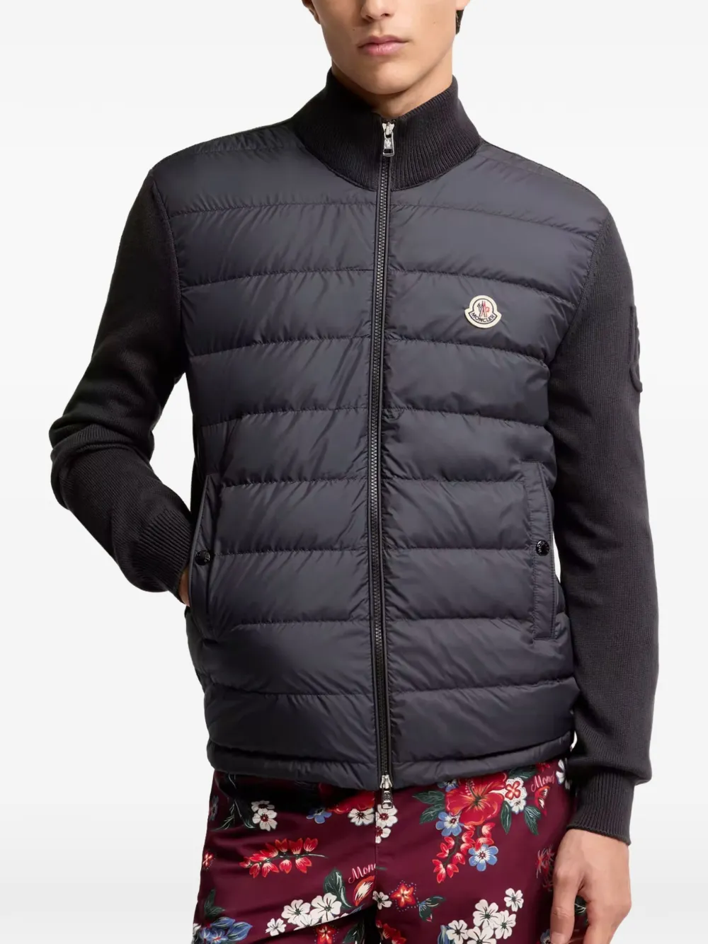 Стеганый вязаный джемпер с нашивкой-логотипом MONCLER, черный — фото 3