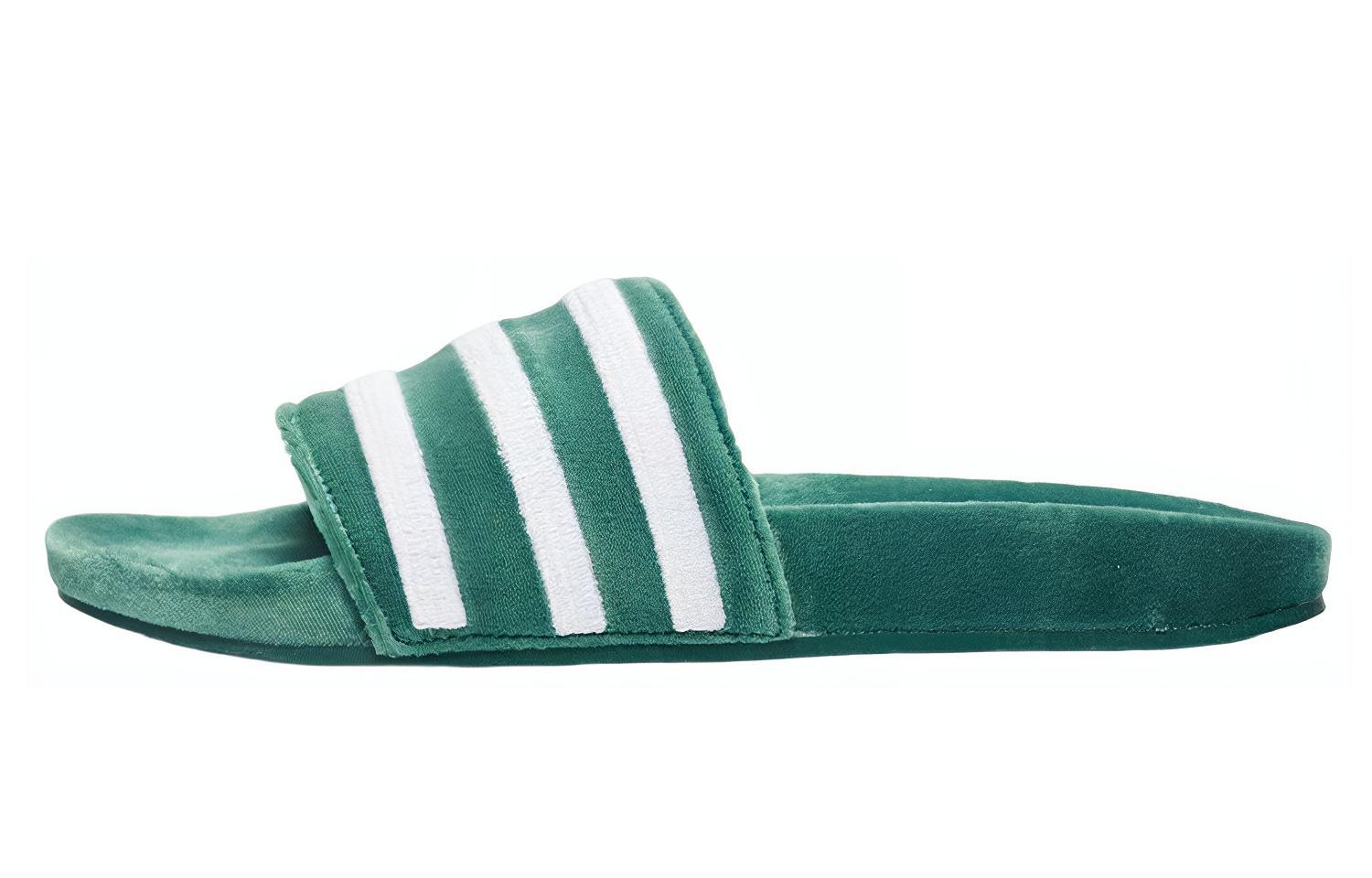 

Шлепанцы Adilette мужские зеленые Adidas Originals