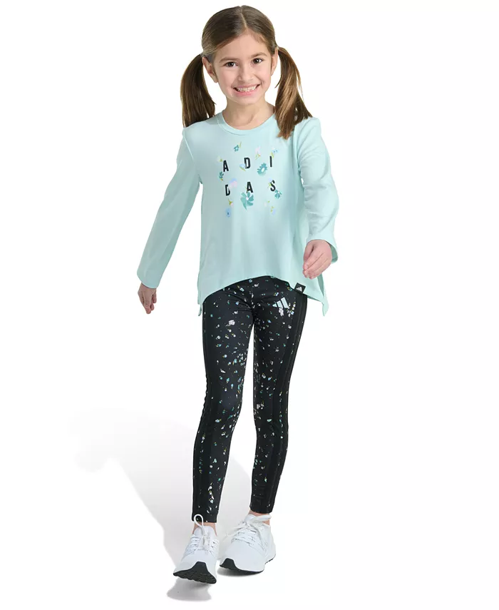 

Комплект для малышек и девочек: футболка с длинным рукавом и легинсы с принтом Adidas, мультиколор