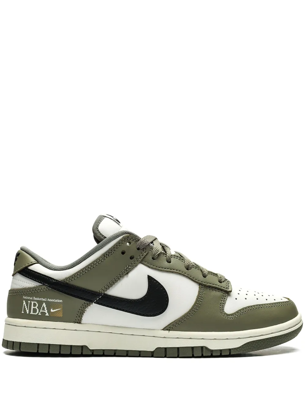 

Кроссовки Dunk Low NBA Paris Nike, зеленый