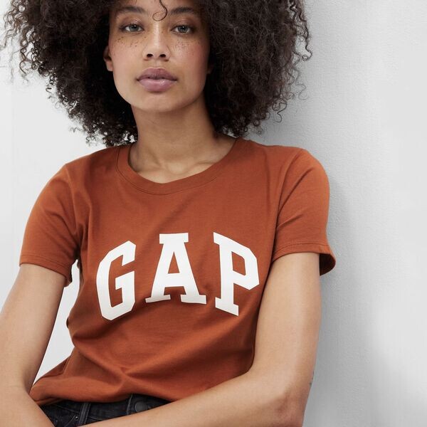 

Футболка из хлопка с логотипом Gap, коричневый