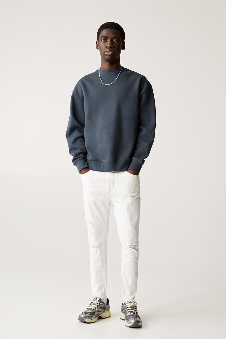 

Джинсы с рваными краями Pull And Bear, экрю