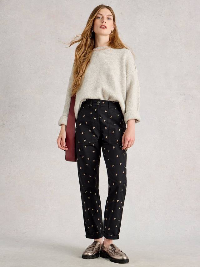 

Брюки чинос с абстрактным узором White Stuff, Black