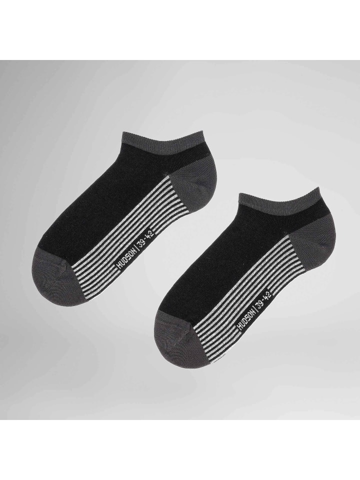 

Носки-кроссовки Sporty Stripes Sport черного цвета Hudson