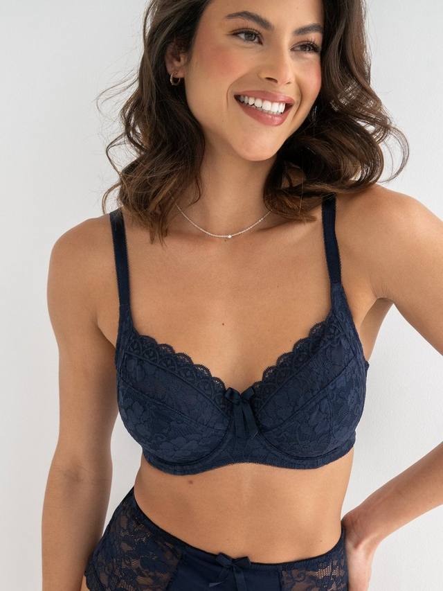 

Бюстгальтер Rebel с косточками и боковой поддержкой Pour Moi