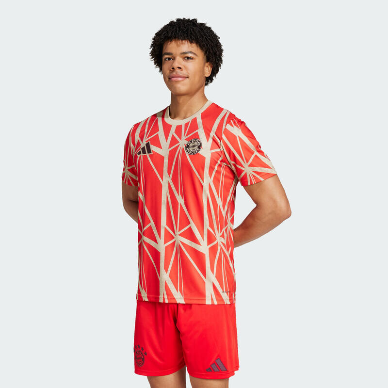 

Спортивная футболка Adidas, красный