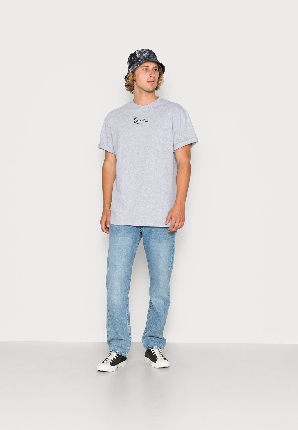 

Футболка с принтом ФУТБОЛКА ESSENTIAL UNISEX 3 PACK Karl Kani, черный/белый/пепельно-серый