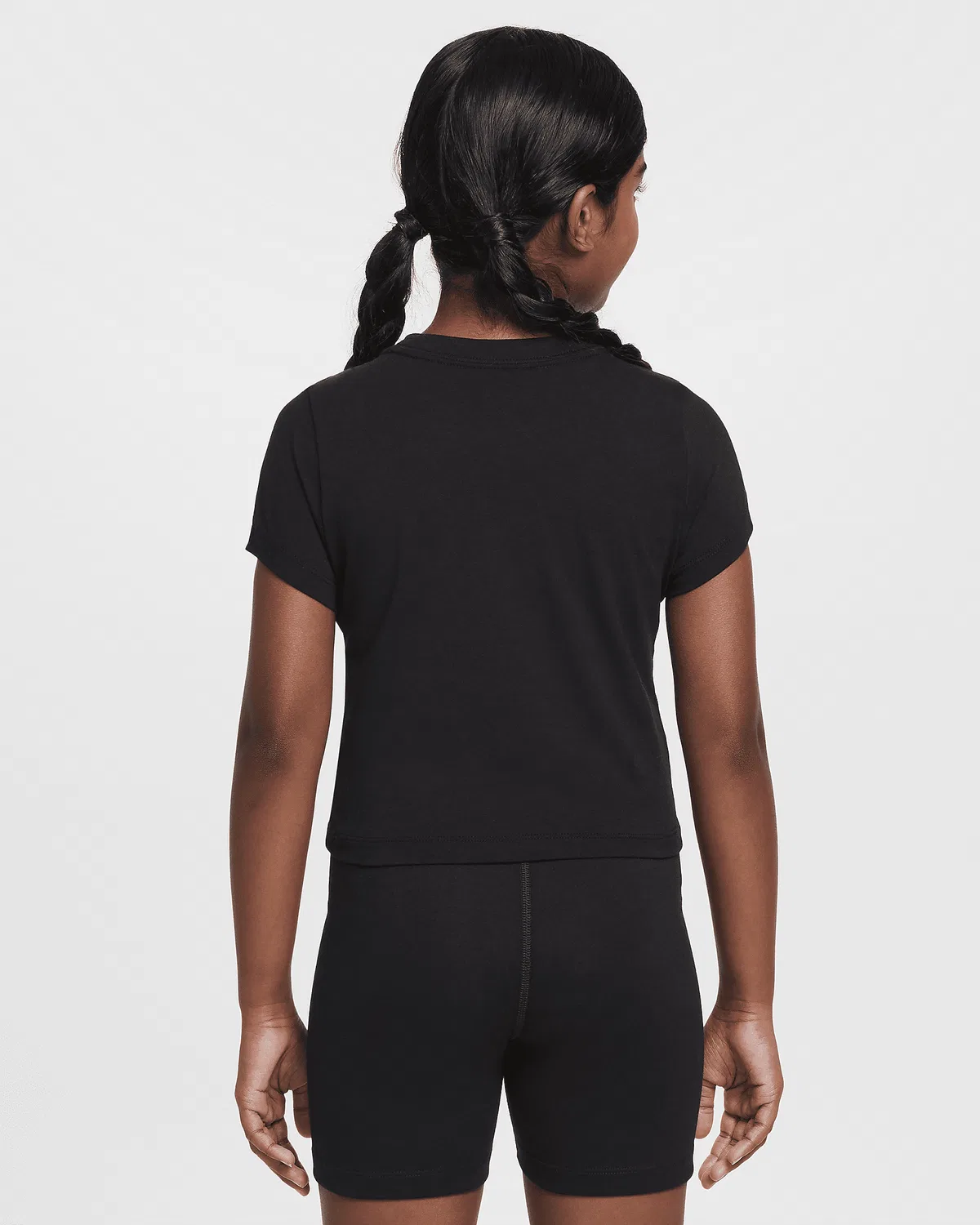 Детская (для девочек) укороченная футболка Nike Sportswear, Black — фото 2