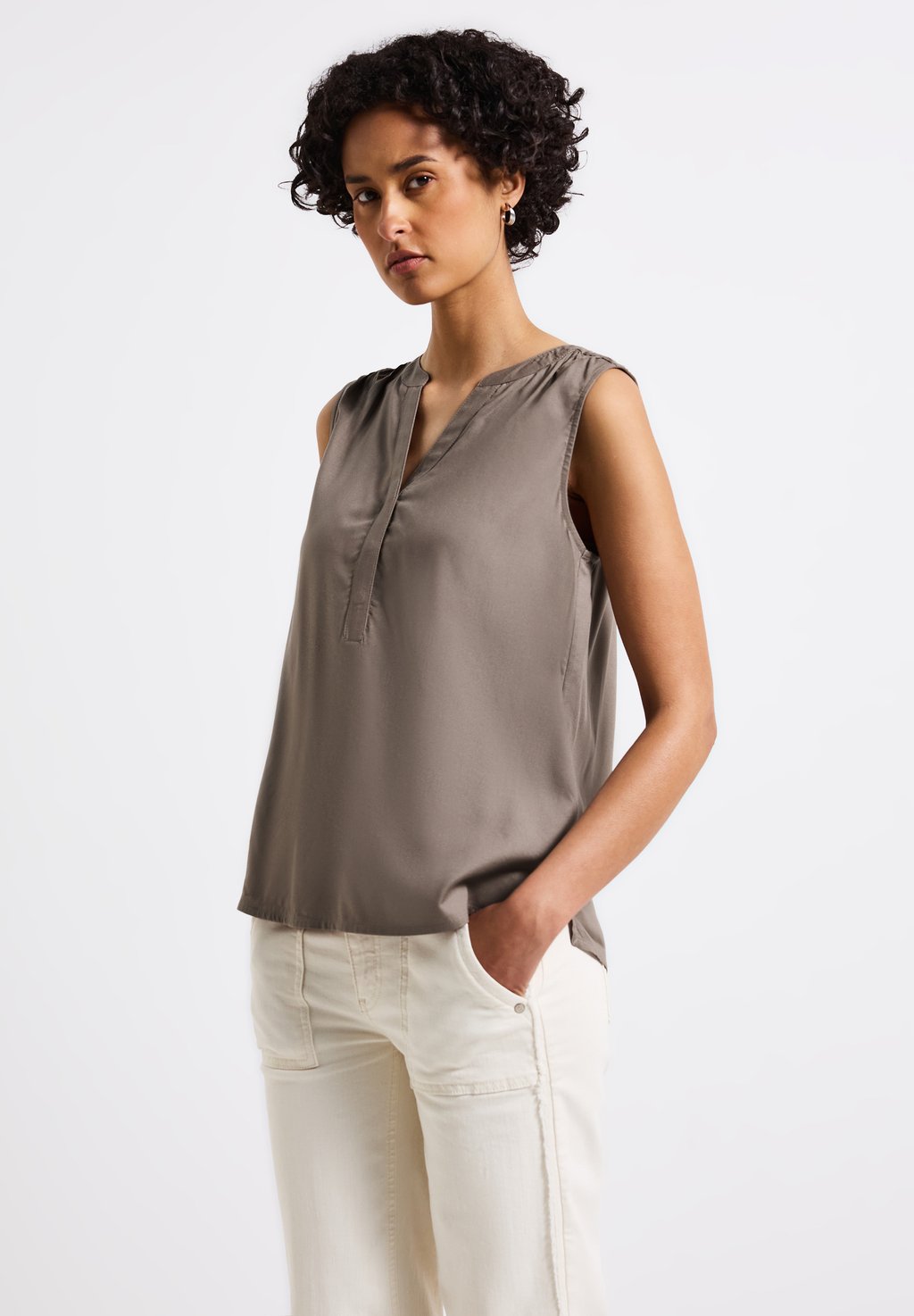 

Топ SPLIT NECK - Blouse Street One, цвет Braun
