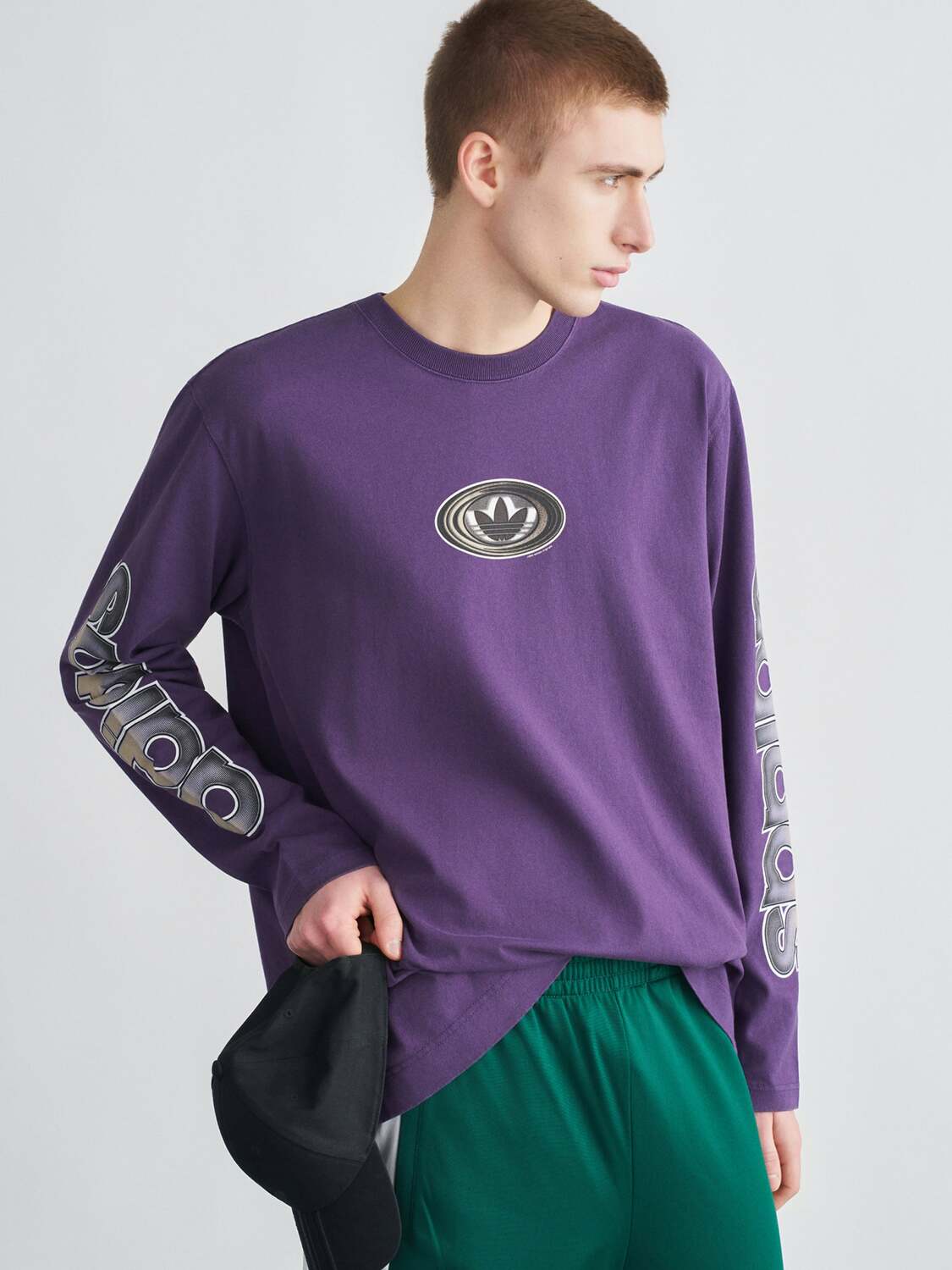 Adidas Originals Футболка в фиолетовом цвете — фото 3