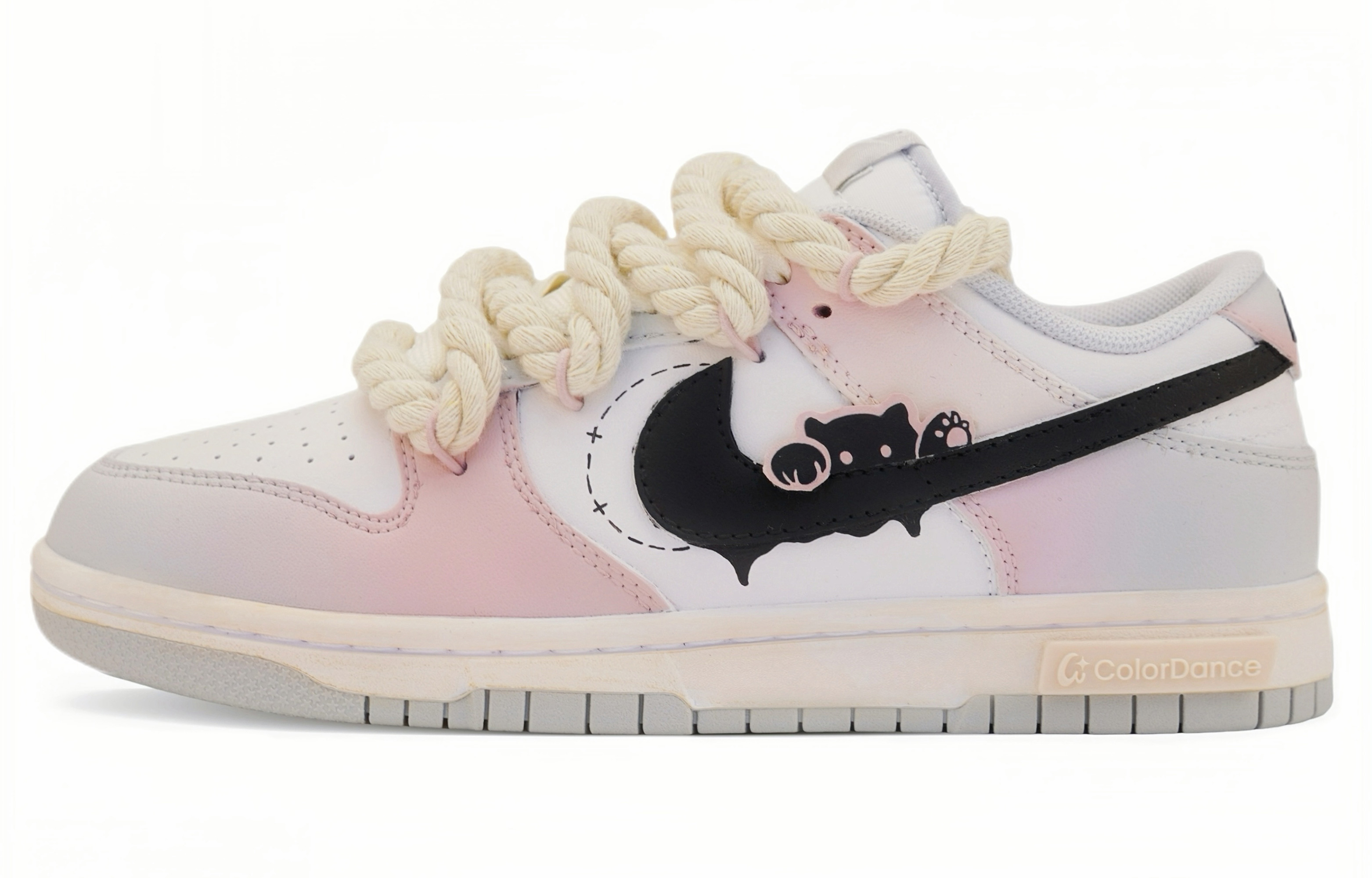 

Кроссовки Nike Dunk Skateboarding Shoes Women's Low-top White/black/pink, светло-серый