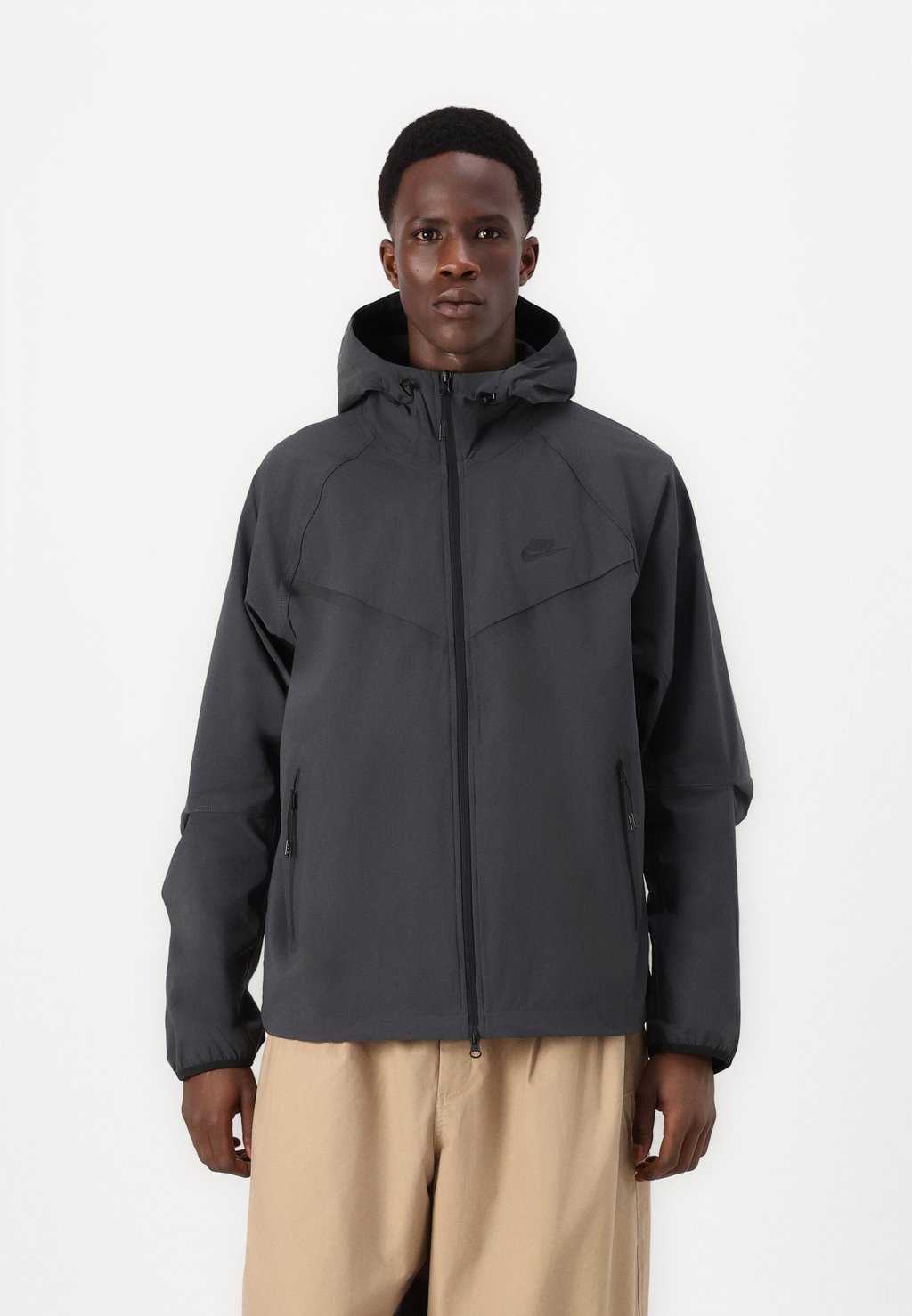 

Легкая куртка Nike Sportswear, антрацит