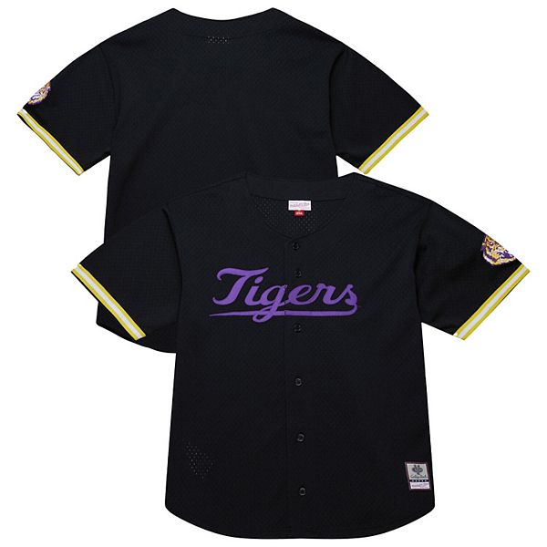 

Мужская черная футболка LSU Tigers On The Clock Mitchell & Ness