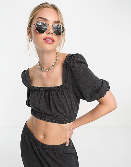 

Черный комбинезон из жатого хлопка с объемными рукавами Miss Selfridge Milkmaid
