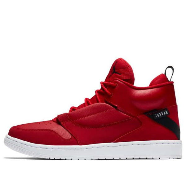 

Кроссовки Air Jordan Fadeaway 'Gym Red', красный