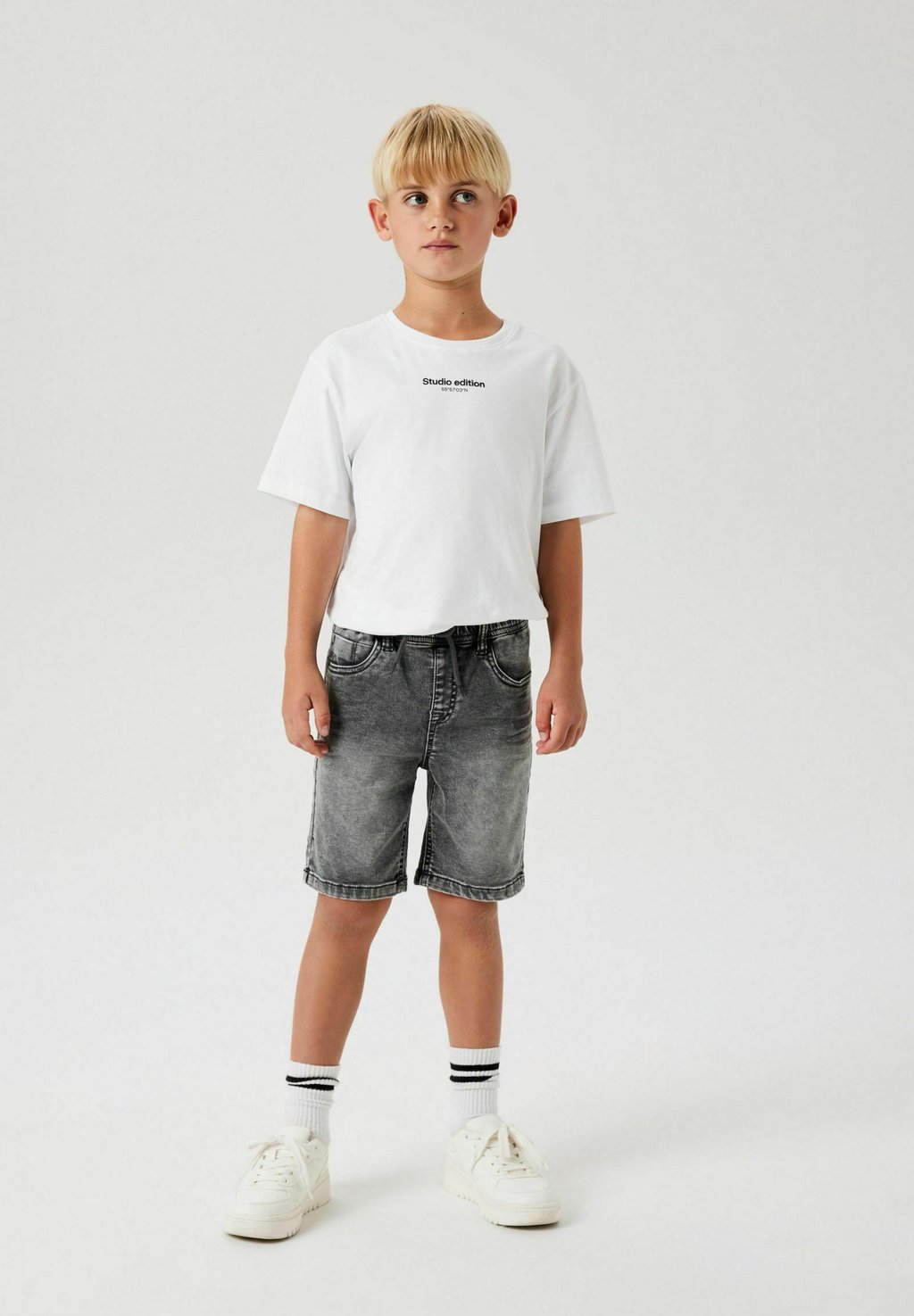 

Джинсовые шорты NKMRYAN THAYER JOGGER Name it, цвет Medium Grey Denim