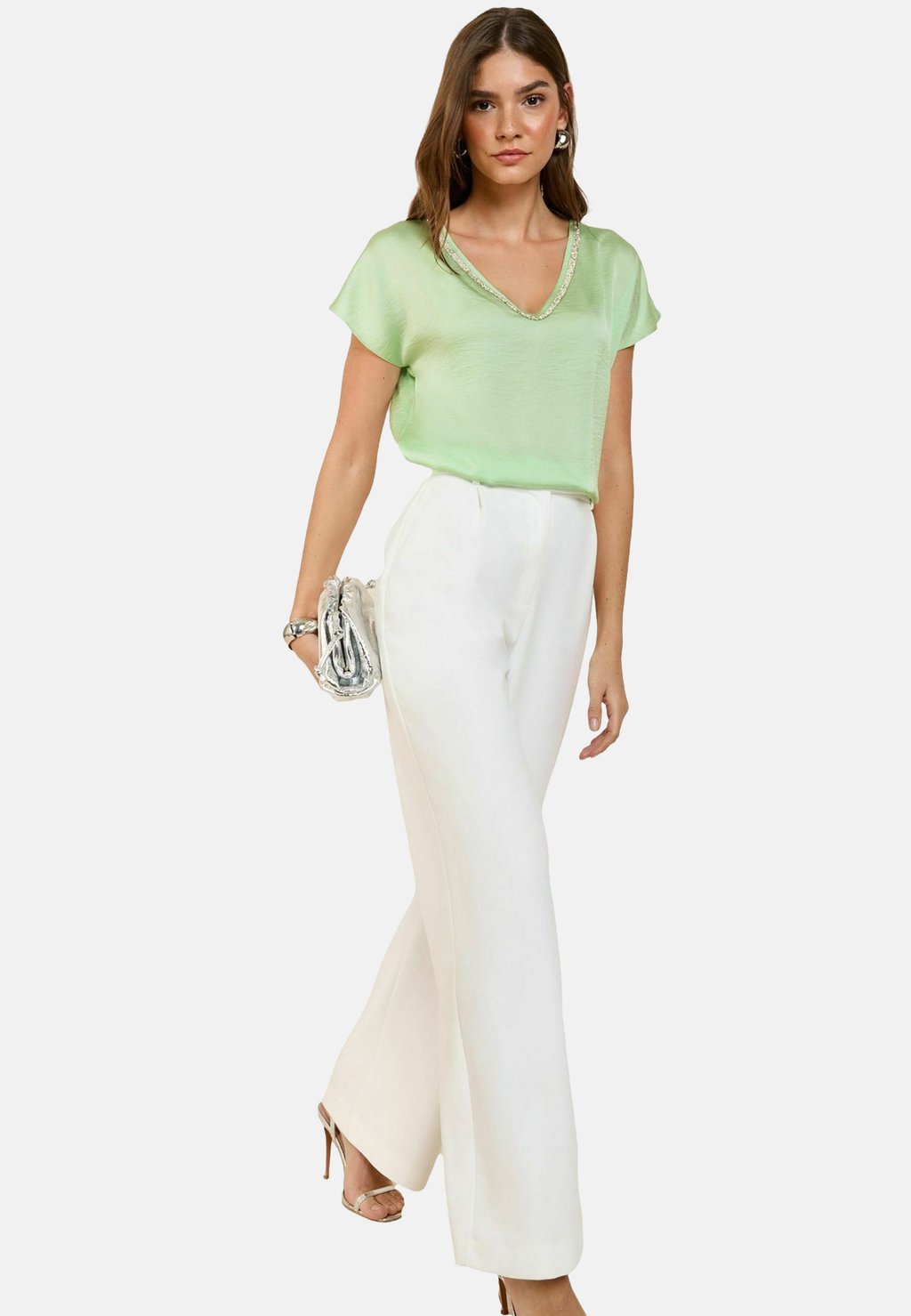 

Блуза V-NECK DIAMANTE TRIM SHORT SLEEVE Friends Like These, зеленый