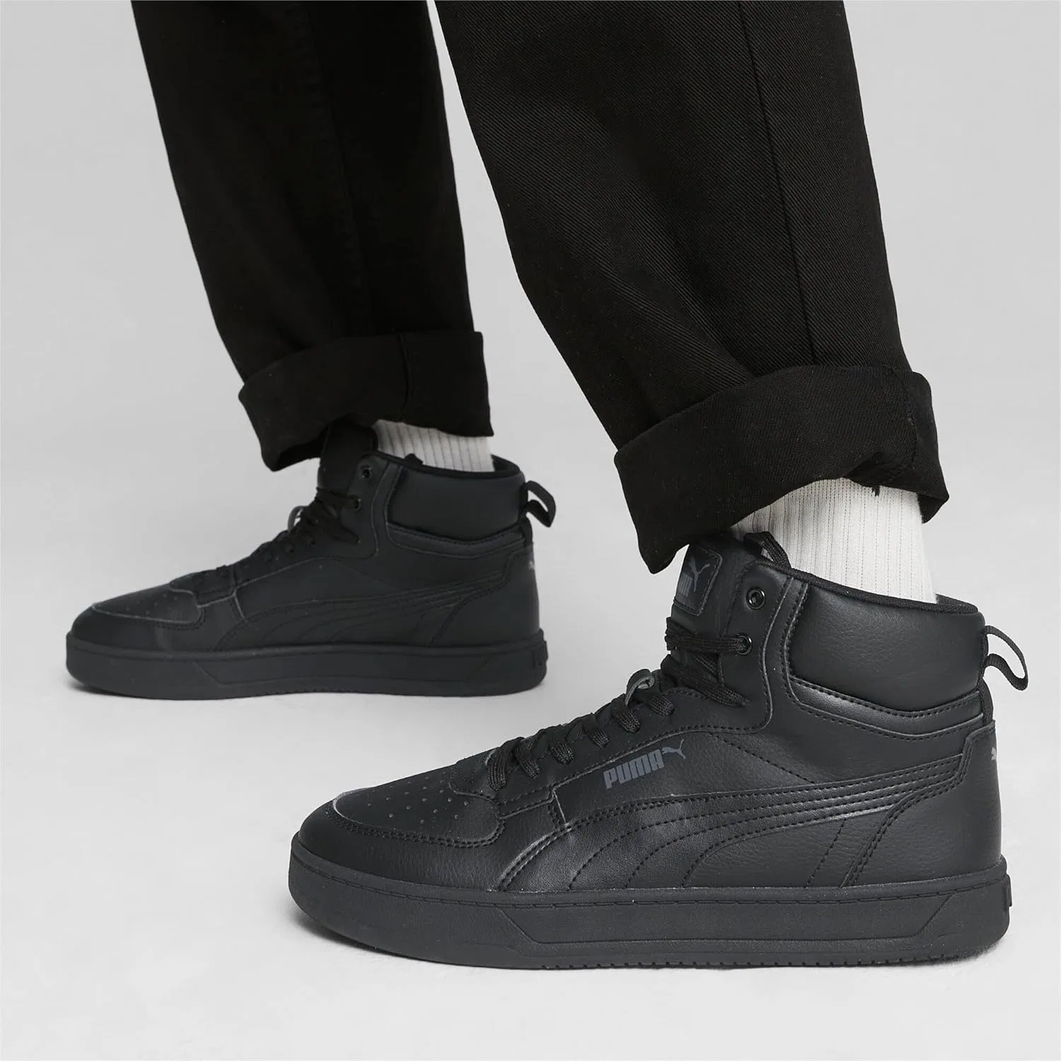 Детские кроссовки Puma Caven 2.0 Mid Trainers, Black Cool Dark Gray — фото 2