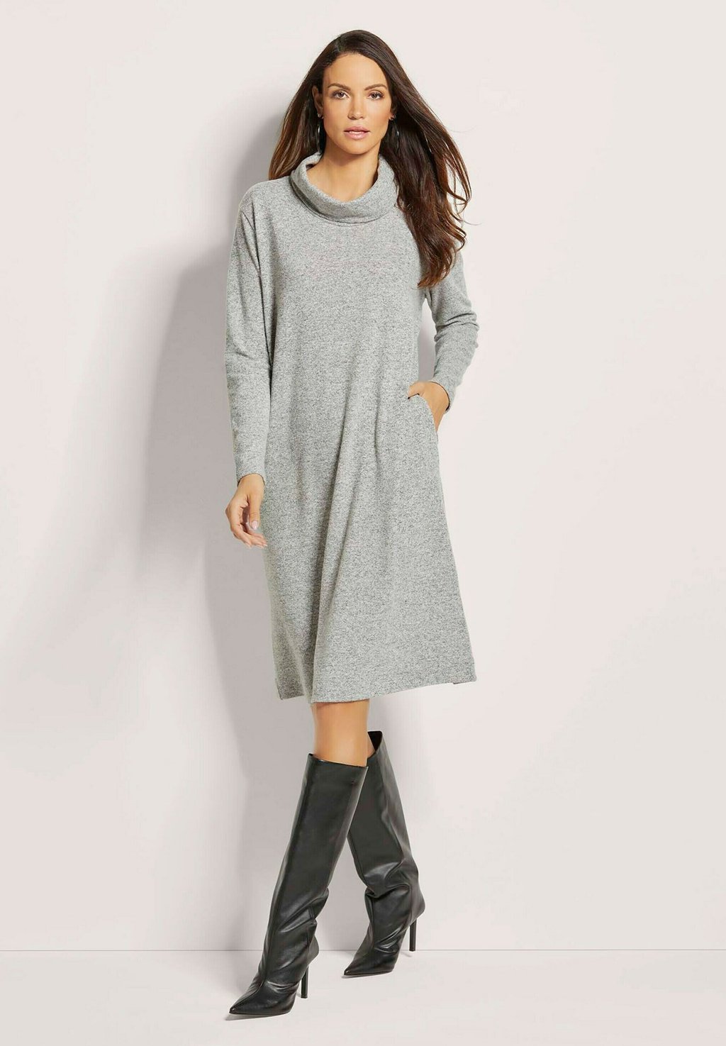 

Платье из джерси ROLLKRAGEN MADELEINE, цвет Stone Grey Melange