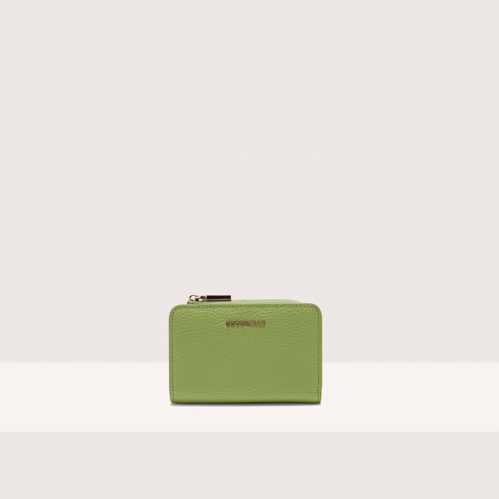 

Кошелек Coccinelle Metallic Soft, цвет Guacamole