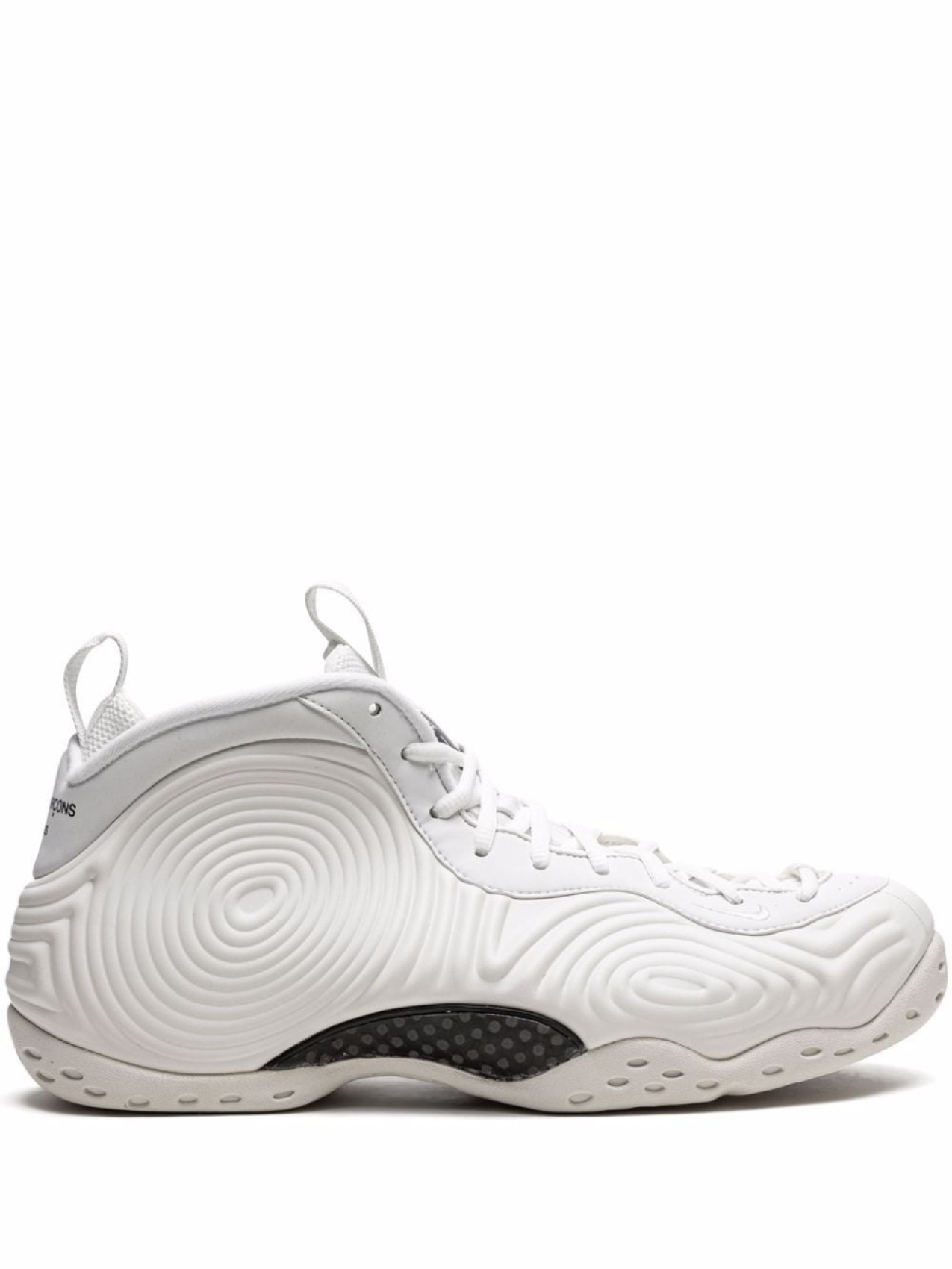 

Nike кроссовки Air Foamposite One из коллаборации с CDG, белый