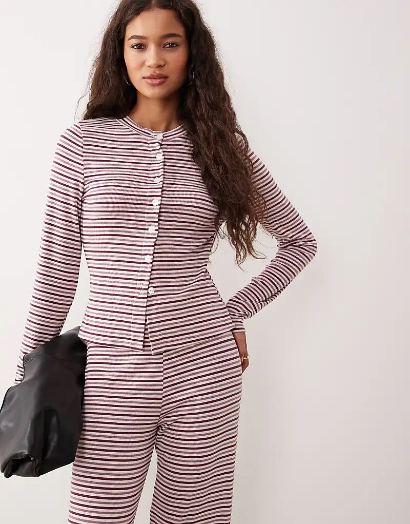 

Кардиган ASOS DESIGN на пуговицах в ягодную полоску