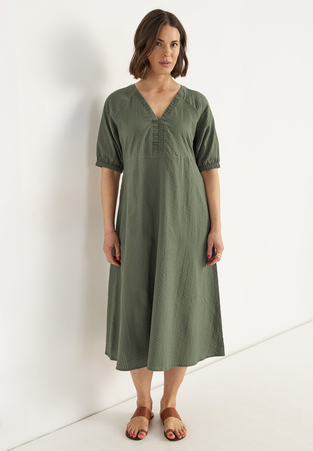 

Повседневное платье CECILIA Cellbes of Sweden, хаки