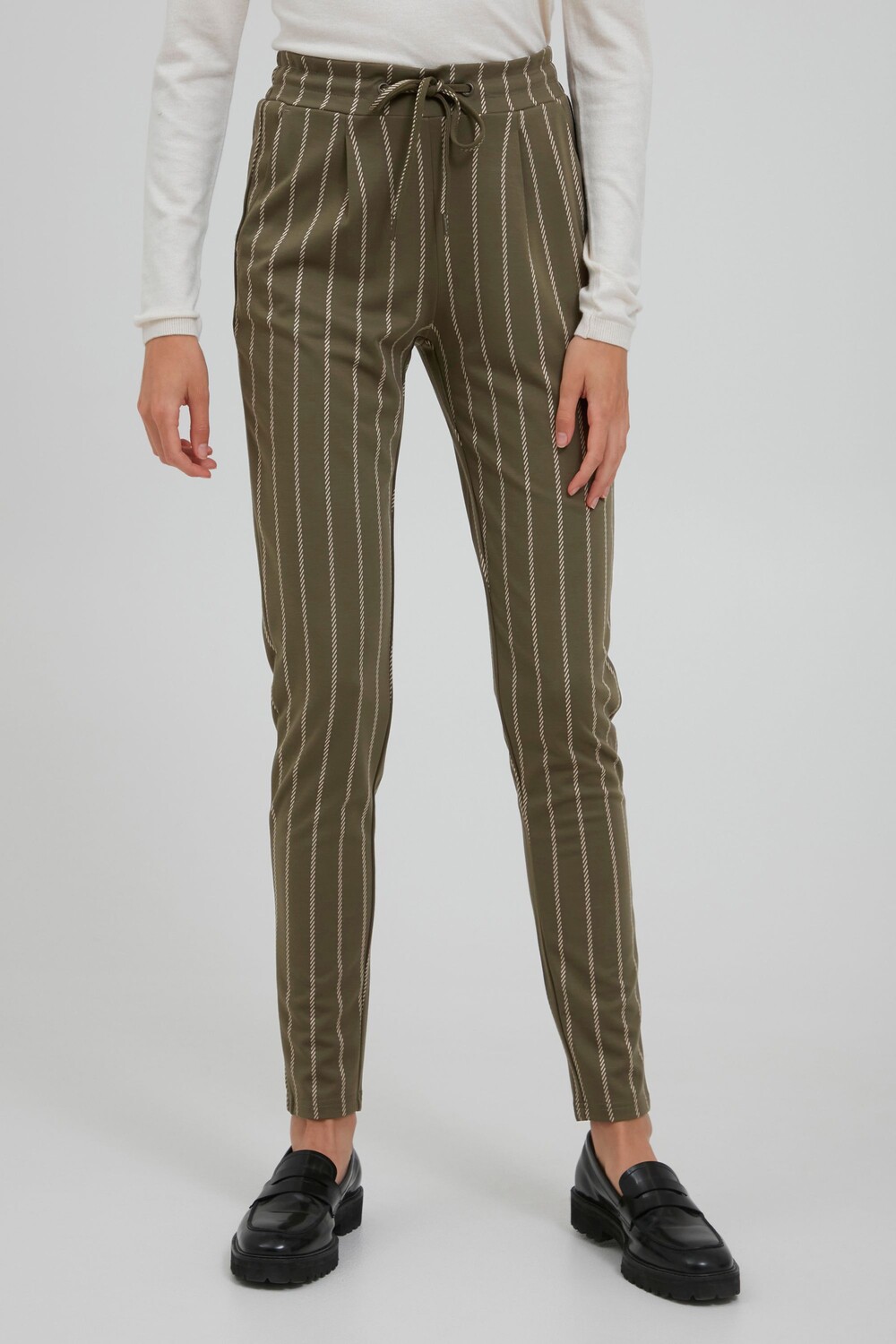 

Брюки ICHI Stoffhose, зеленый