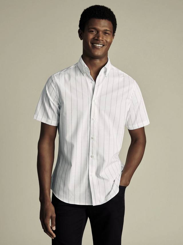 

Хлопковая полосатая рубашка с коротким рукавом Slim Fit и отложным воротником на пуговицах Charles Tyrwhitt, White